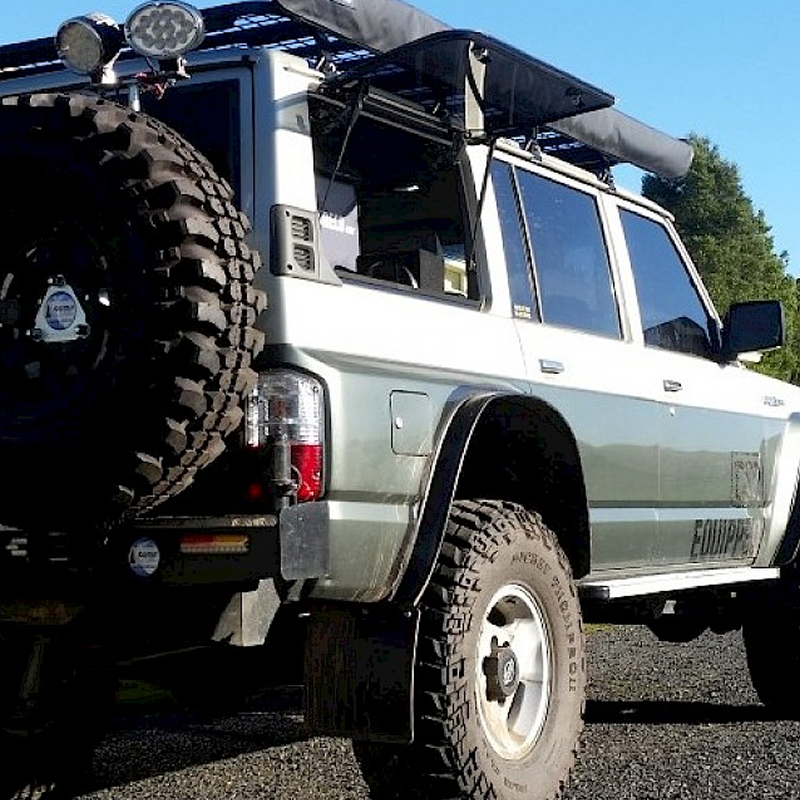 Gull Wing Window Suitable for Nissan Patrol Y60 GR/GQ LWB 4 door