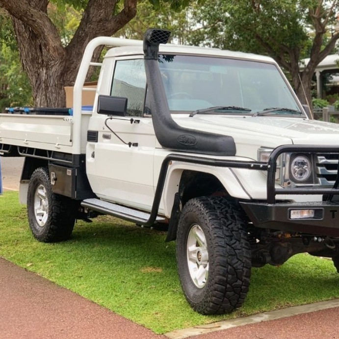 Front Flares Suitable for PRE-VDJ Toyota 74 / 75 / 78 / 79 series Landcruiser Pre 2007