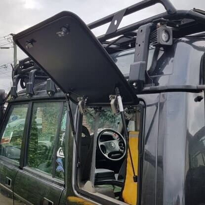 Gull Wing Window Suitable for Land Rover Discovery 1 (4 door) 1989-1998