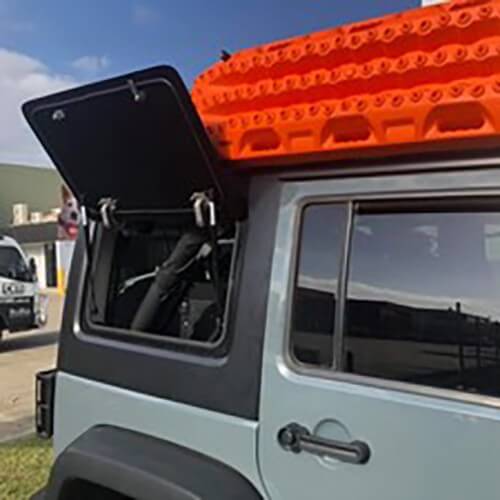 Gull Wing Window Suitable for Jeep JK Unlimited 2007-2018