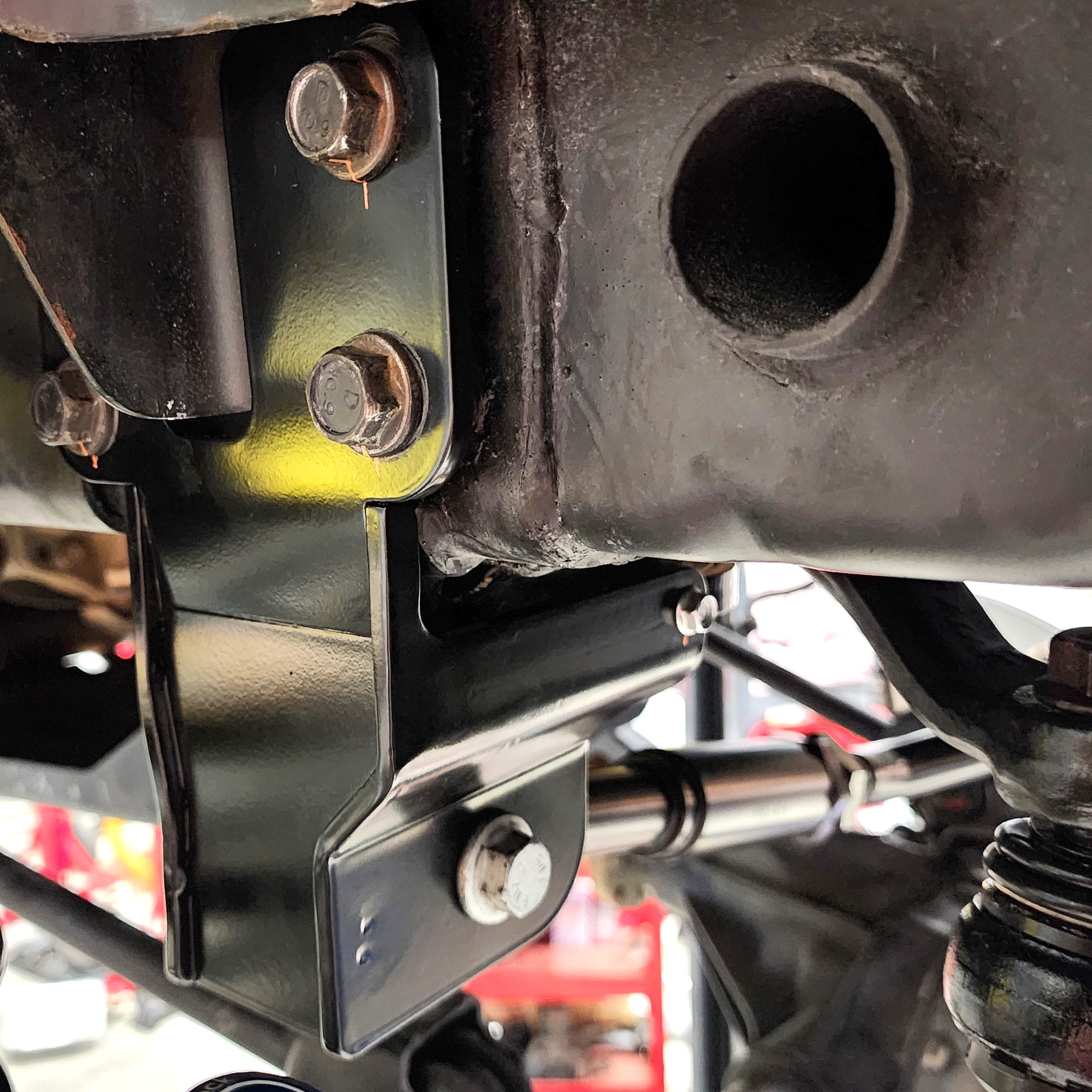 Track Bar Reinforcement & Steering Box Sector Shaft Brace Suitable For Jeep JK & JKU Wrangler 2007-2018 Right Hand Drive