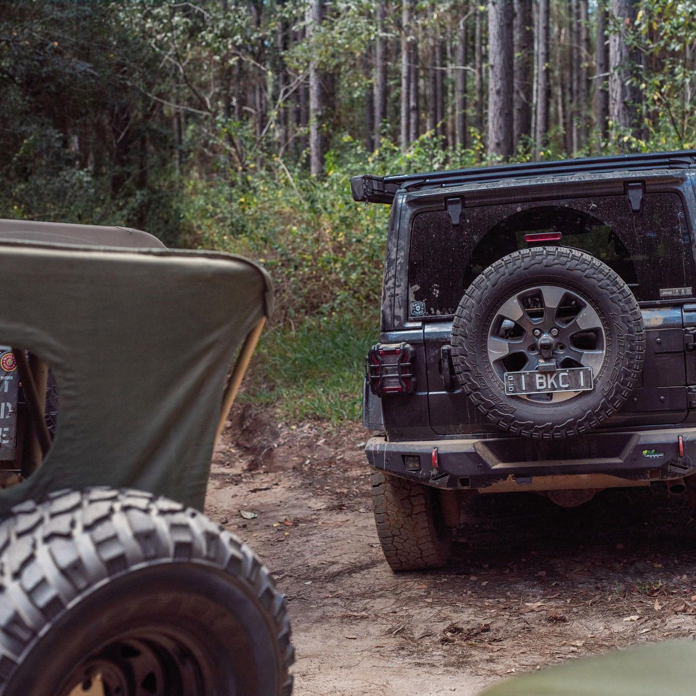 Rear License Plate Relocation Bracket Suitable For 2018+ Jeep Wrangler JL & JLU