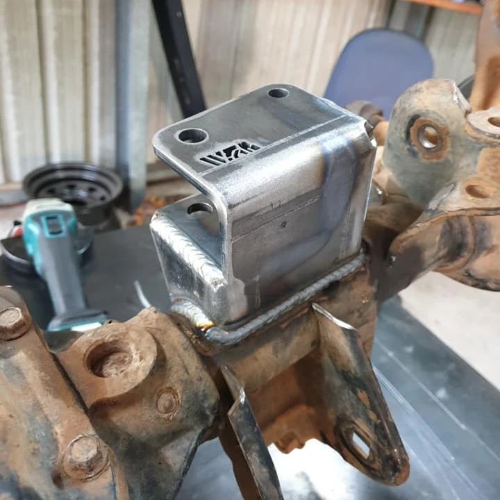 Heavy Duty Weld-On Front Diff Track Bar Bracket Suitable For Jeep JK & JKU Wrangler 2007-2018 Right Hand Drive