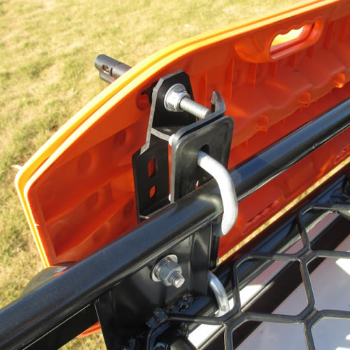 Maxtrax Mounting Brackets With Quick Release Pins